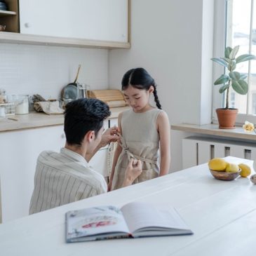 Pentingnya Mengajarkan Anak Menjaga Kerapian Barang di Rumah 