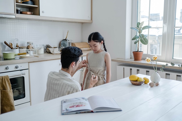 Mempererat hubungan orang tua dan anak, Sumber: pexels.com